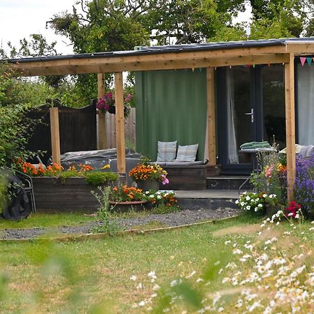 Sweet Pea Cabin Badsey Ngoại thất bức ảnh