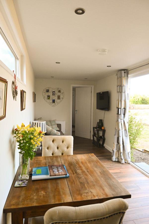 Sweet Pea Cabin Badsey Ngoại thất bức ảnh